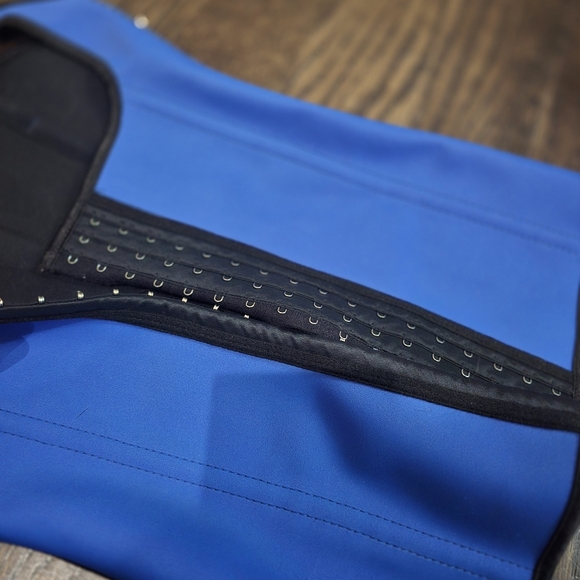 Charmain waist trainer Corset in royal blue - Picture 6 of 7